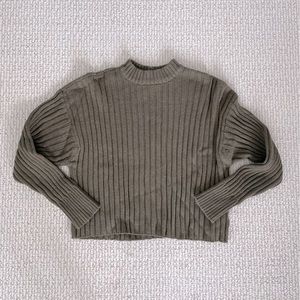 American Eagle Crew Neck Cable Knit Sweater